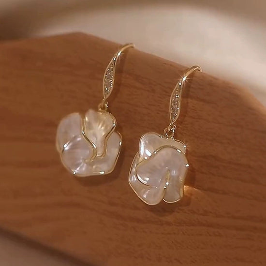 Dripping Glaze Camellia Zircon Elegant Earrings