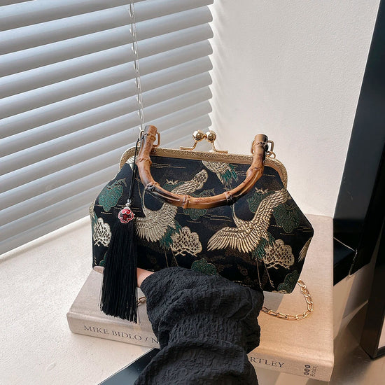 Personalized bamboo portable retro Chinese chain tassel lady bag