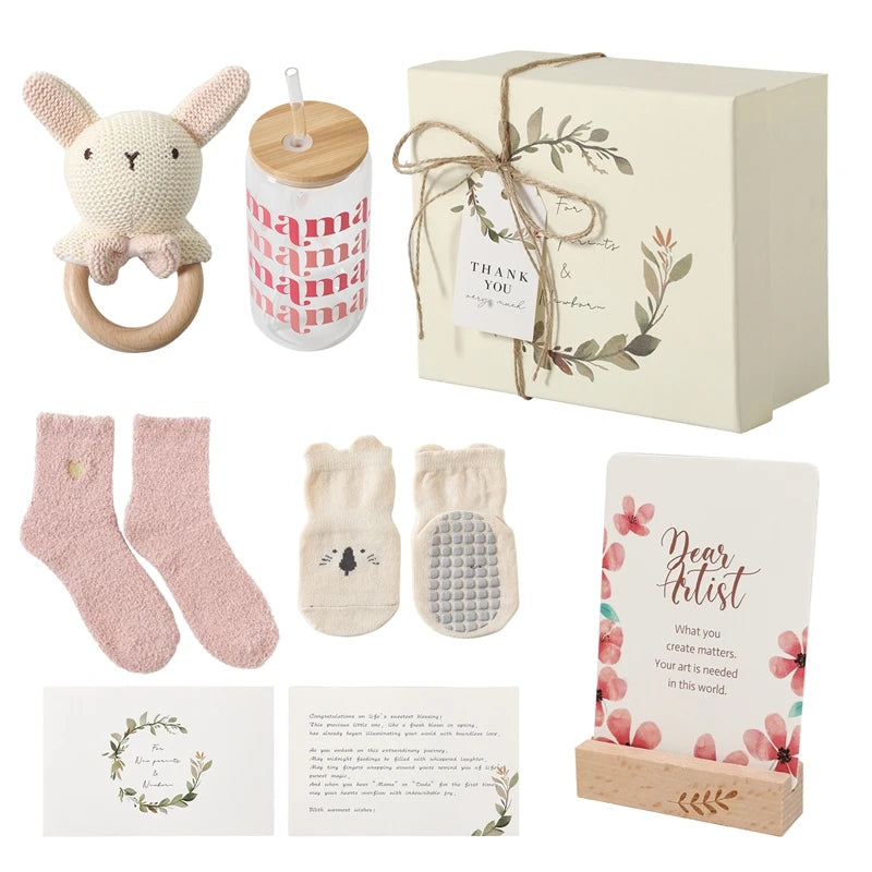 Baby Bathing Set Gift Box Wooden Rabbit Teether Wooden Rattle Cotton Socks Newborn Growth Memorial Card Baby Birth Gift