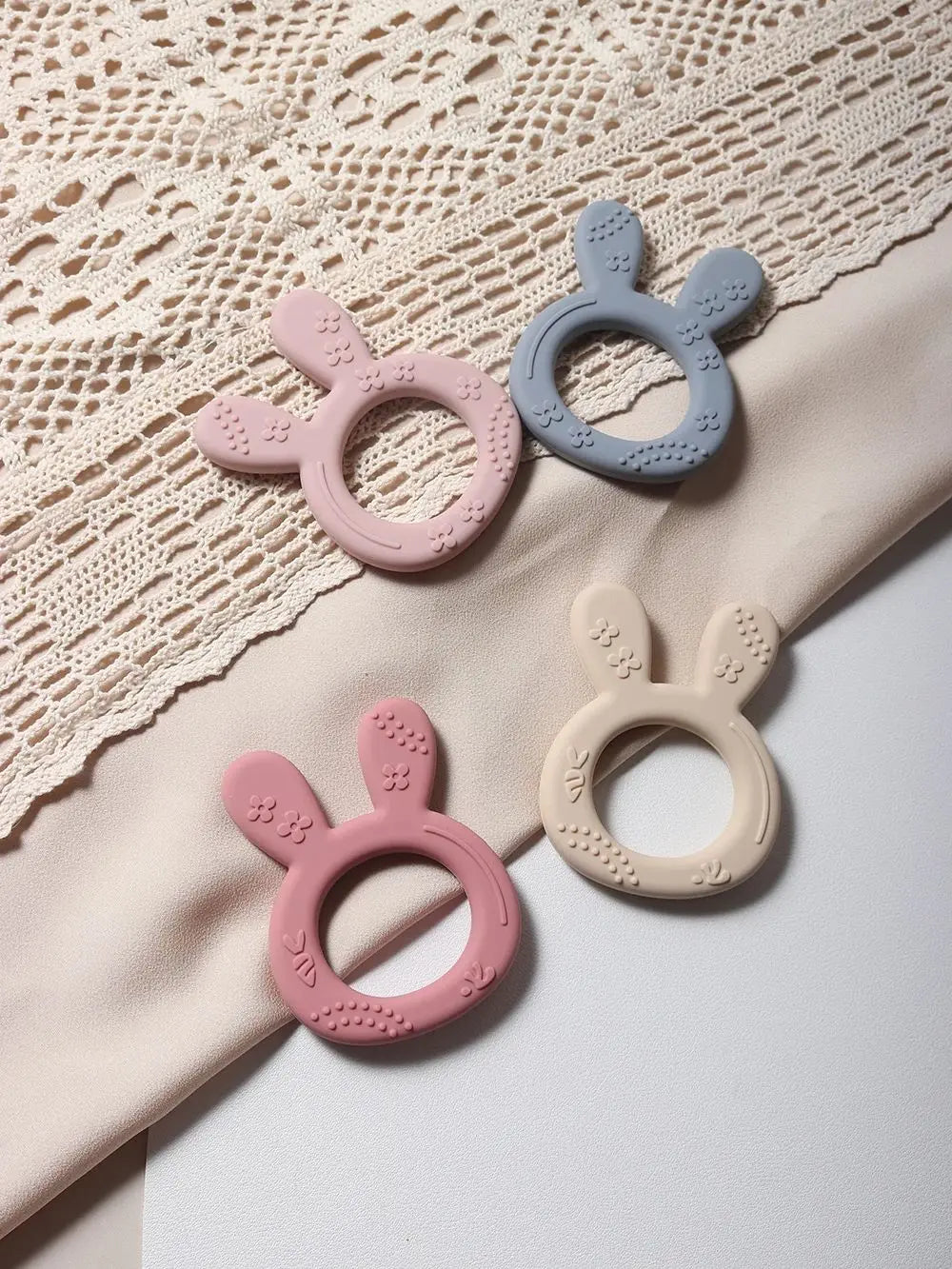 2024 New Baby Teether carrot bunny Shape Silicone Teether Teething Toy Kids Sensory Educational teething Toy