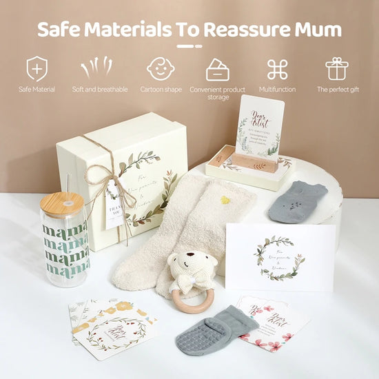 Baby Bathing Set Gift Box Cotton Socks Newborn Growth Memorial Card Wooden Bear Teether Wooden Rattle Baby Birth Gift