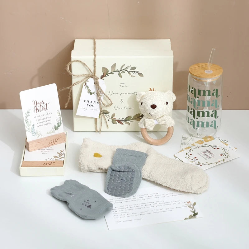 Baby Bathing Set Gift Box Wooden Rabbit Teether Wooden Rattle Cotton Socks Newborn Growth Memorial Card Baby Birth Gift