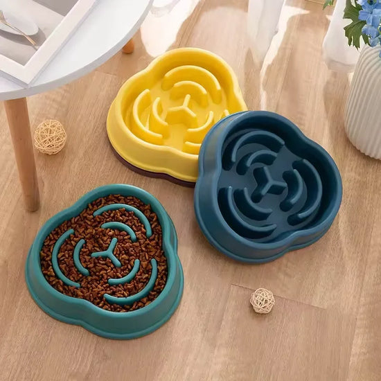 Fun pet dog slow food bowl anti-slip anti-swallowing anti-choking feeding bowl dog bowl suitable for cats and dogs supplies
