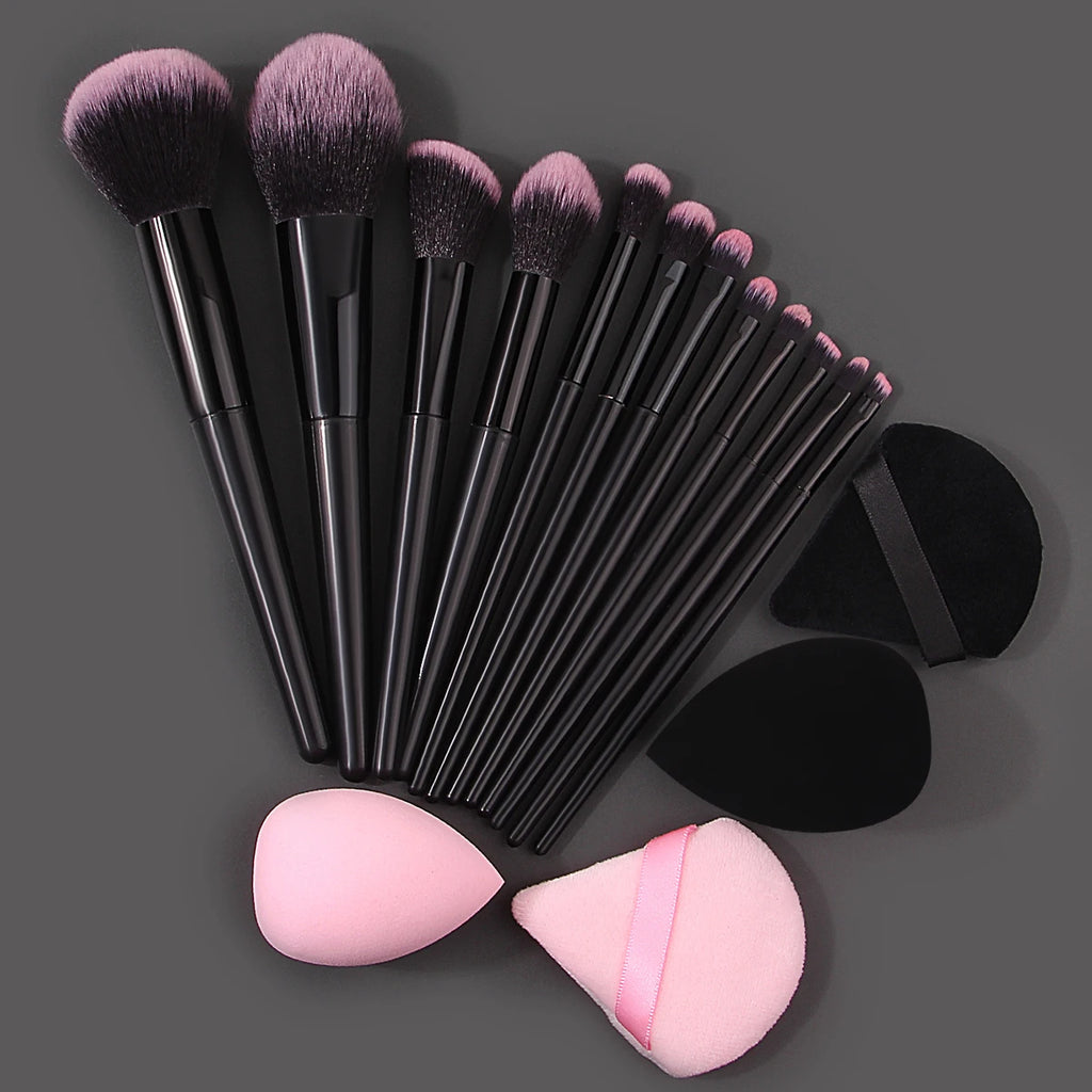 12 high-quality soft makeup brushes set +4 beauty eggs, triangular powder puff, super practical and portable beauty tools