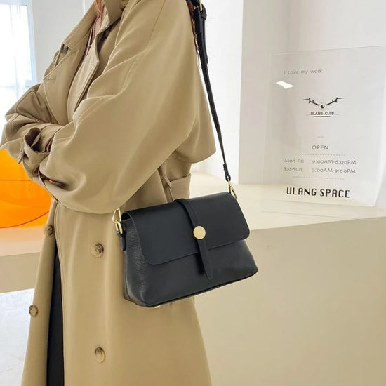 Elegant Two-Tone Leather Crossbody Bag