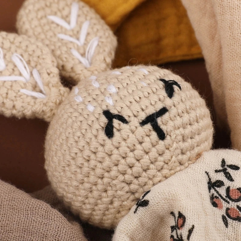 Cotton Gauze Baby Towel Crochet Bunny Rattle Doll Newborn Soothing Towel Baby Security Comforters Blanket Face Towel Washcloth