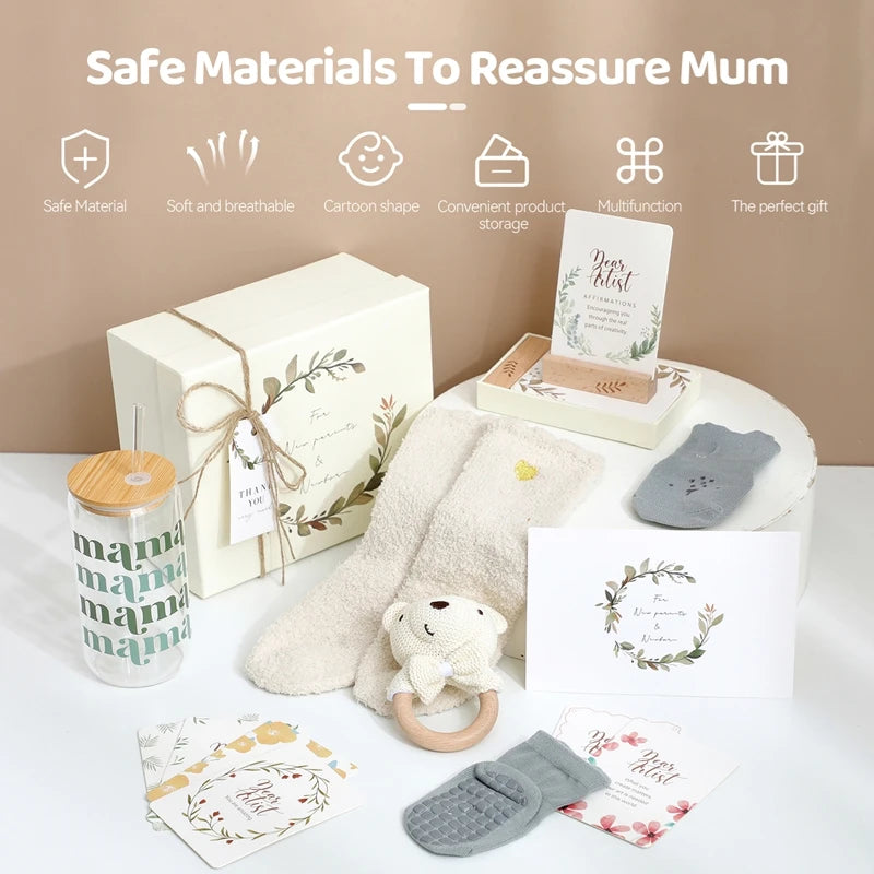 Baby Bathing Set Gift Box Cotton Socks Newborn Growth Memorial Card Wooden Bear Teether Wooden Rattle Baby Birth Gift